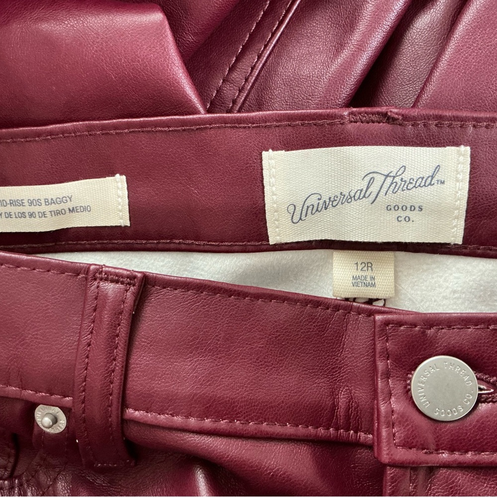 Universal Thread Women’s Burgundy Mid-Rise Faux Leather Baggy Pants Size 12R - Picture 7 of 9